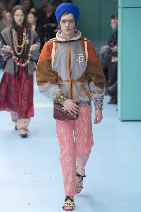 gucci men fw 2018|Gucci Fall 2018 Menswear Collection .